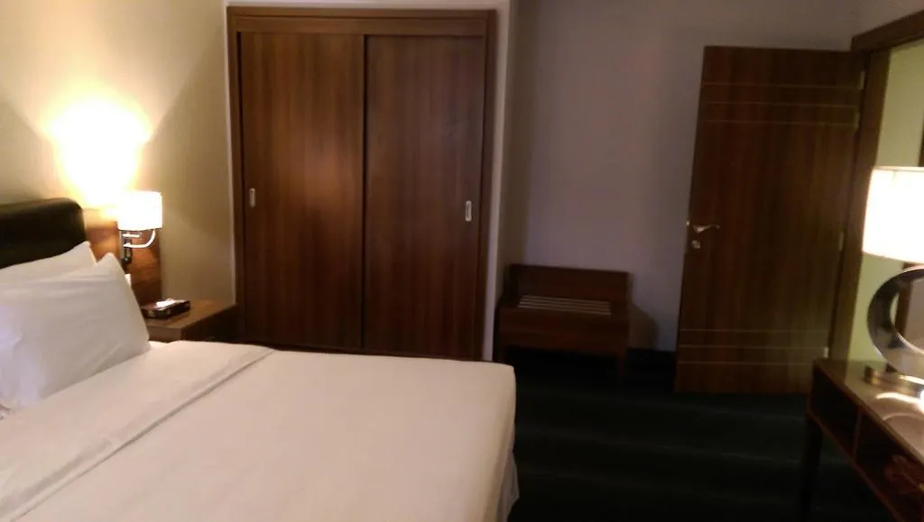 Manazel Al Diafah Serviced Apartments Olaya Riyadh 2*,